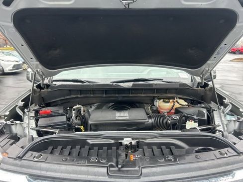 Used 2022 Chevrolet Silverado 1500 LTZ image 12