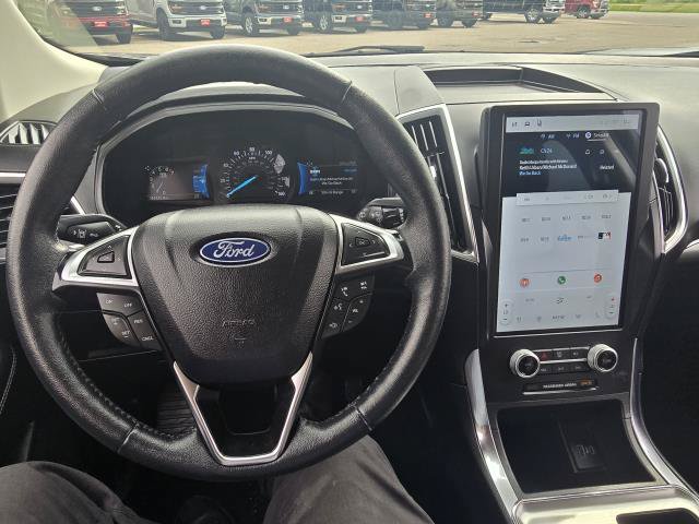 Used 2024 Ford Edge Titanium AWD/4WD image 15