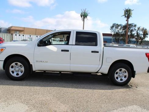 Used 2021 Nissan Titan S w/ S Utility Package image 12