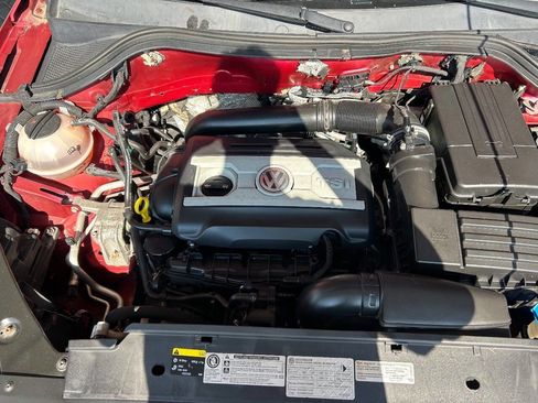 Used 2016 Volkswagen Tiguan S image 47