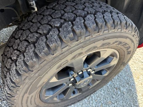 Used 2021 RAM 2500 Laramie AWD/4WD image 8