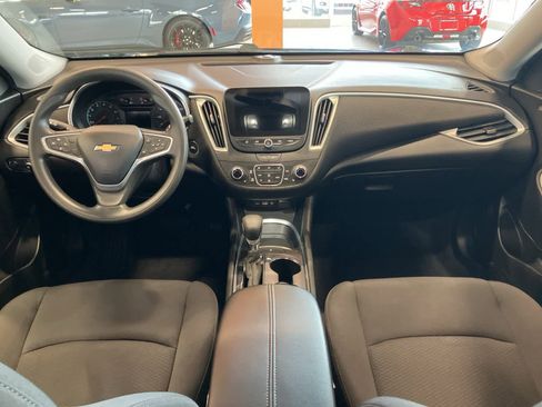 Used 2022 Chevrolet Malibu LT image 21