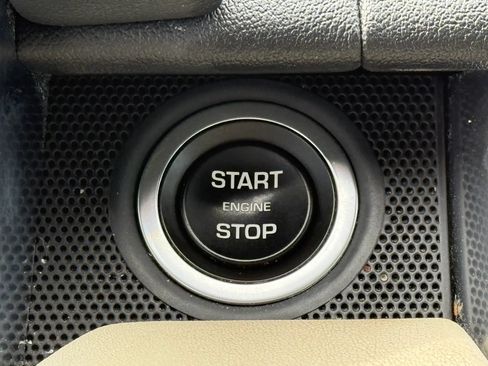 Used 2017 Land Rover Range Rover Sport Supercharged AWD/4WD image 26
