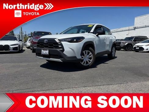 Used 2026 Toyota Corolla Cross L FWD image 3