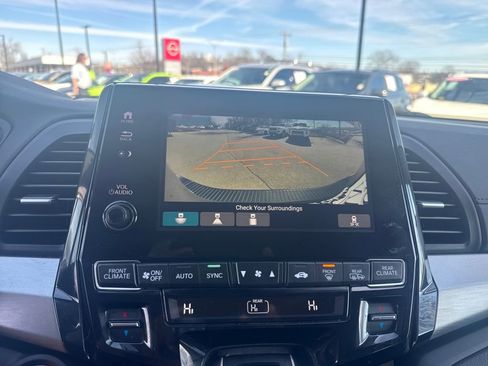Used 2024 Honda Odyssey EX-L image 21