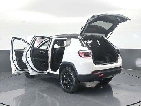 Used 2023 Jeep Compass Trailhawk image 77