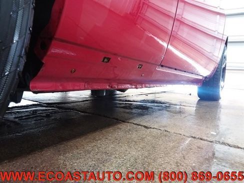 Used 2012 Dodge Challenger R/T image 14