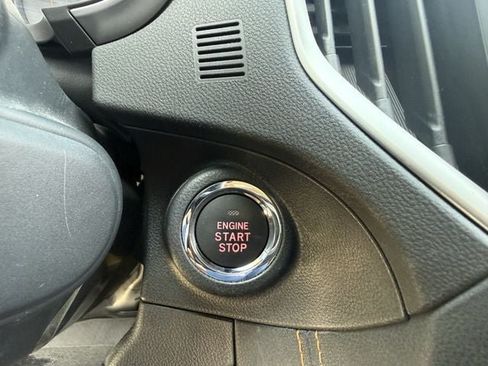 Used 2019 Subaru Crosstrek 2.0i Limited w/ Moonroof Package w/Navigation AWD/4WD image 21