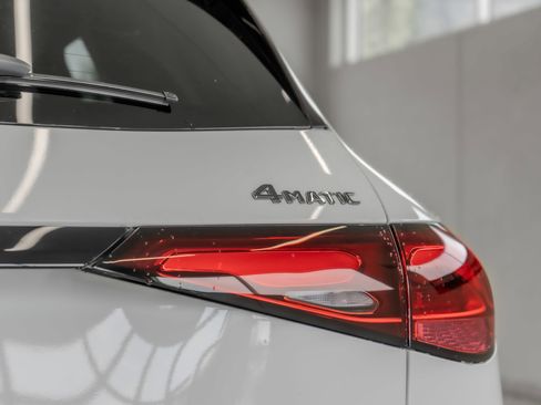 New 2026 Mercedes-Benz GLC 300 4MATIC image 24