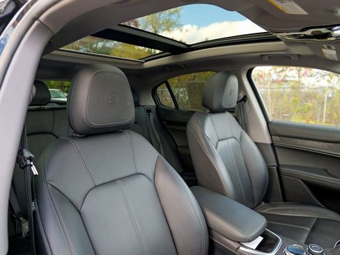 Used 2021 Alfa Romeo Stelvio Sprint w/ Sun & Sound Package image 36