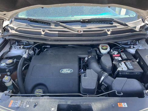 Used 2015 Ford Explorer XLT w/ Equipment Group 201A image 39