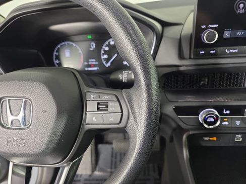 Used 2023 Honda CR-V LX image 27