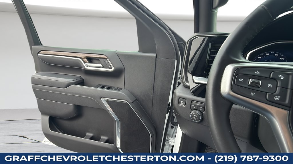 Used 2026 Chevrolet Silverado 1500 RST w/ RST Select Package AWD/4WD image 26