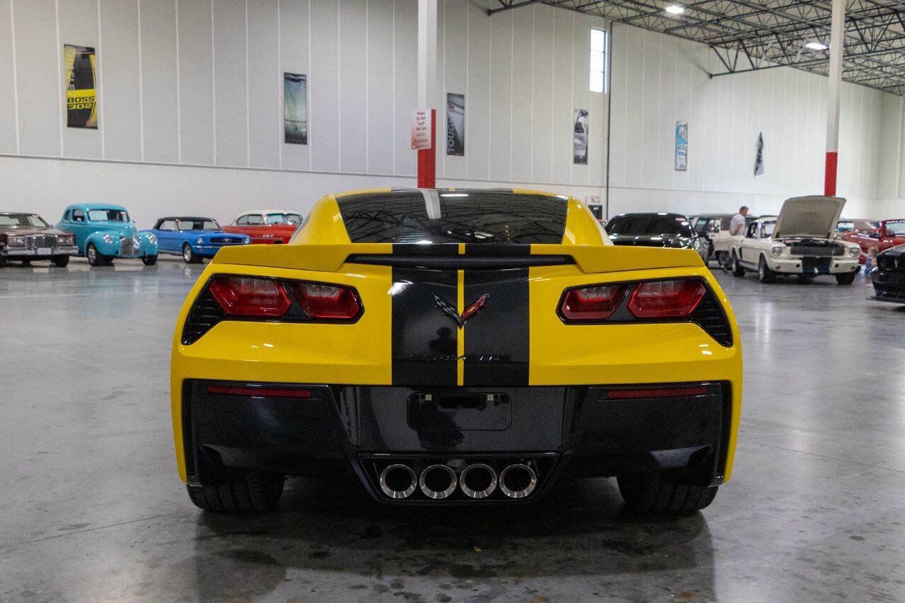 Used 2015 Chevrolet Corvette Stingray Coupe w/ 3LT Preferred Equipment Group RWD image 5