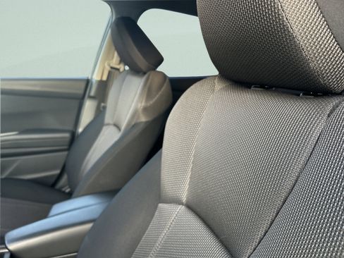 Used 2023 Subaru Crosstrek 2.0i image 11