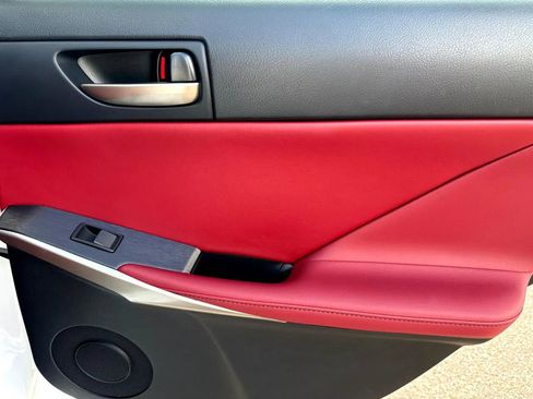 Used 2019 Lexus IS 300 F Sport image 25