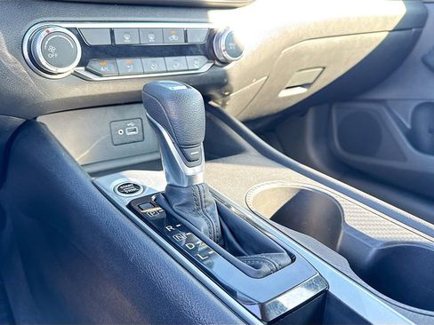 Used 2024 Nissan Altima 2.5 S image 24