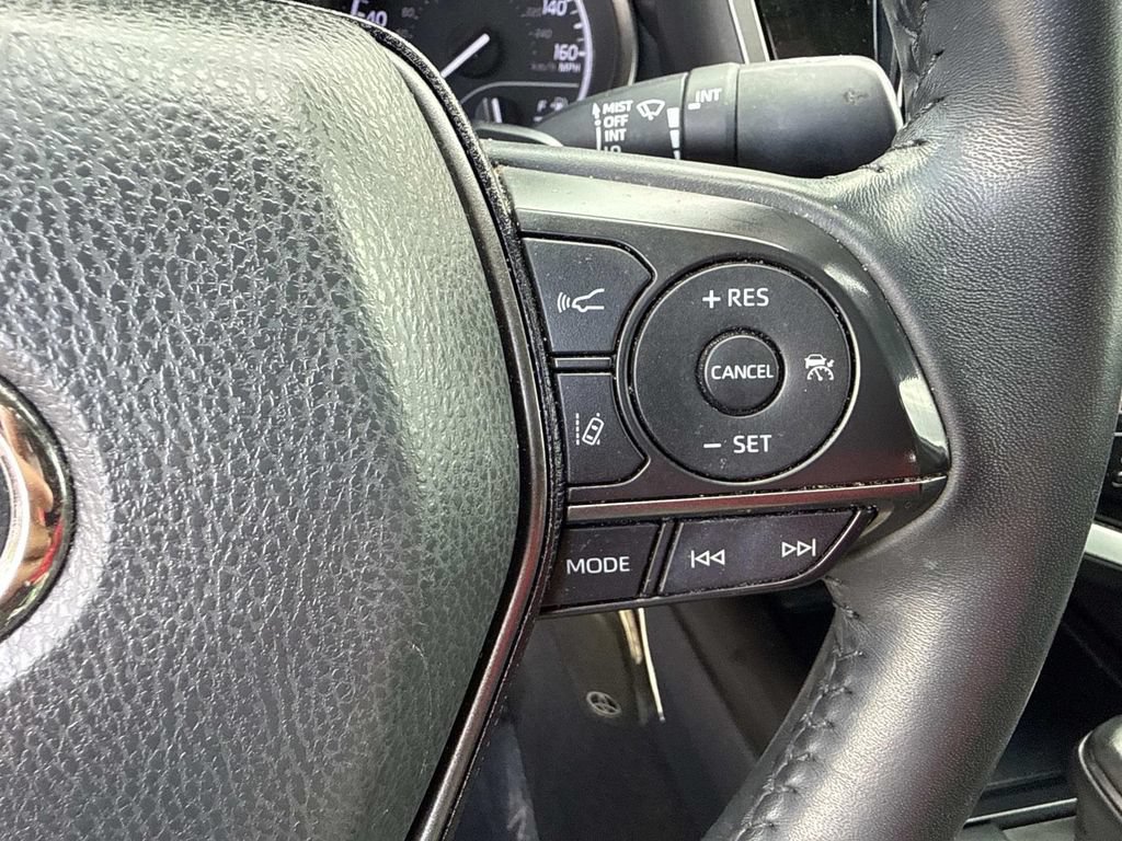 Used 2023 Toyota Camry SE FWD image 33