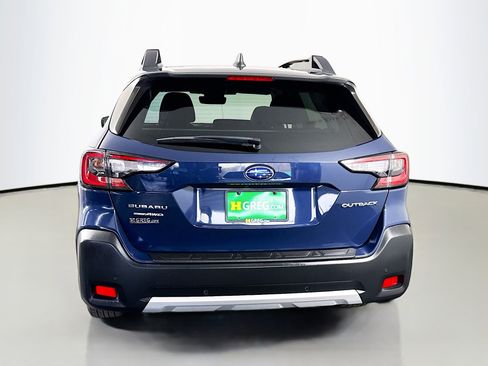 Used 2023 Subaru Outback Limited image 8