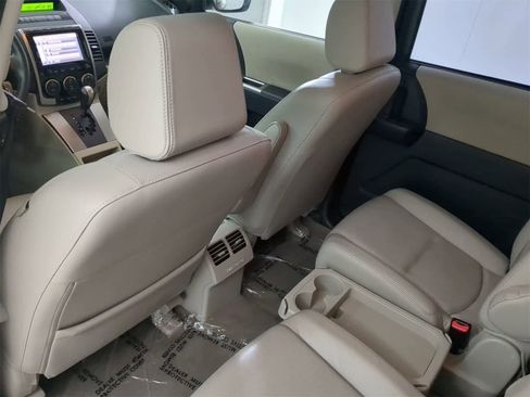 Used 2009 MAZDA MAZDA5 Grand Touring image 17