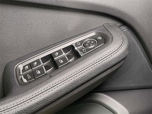 Used 2018 Porsche Macan image 88