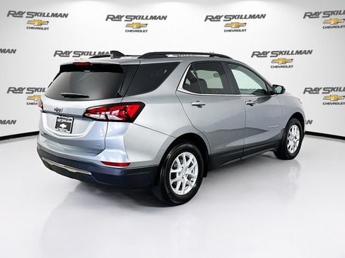 Used 2024 Chevrolet Equinox LT FWD image 7