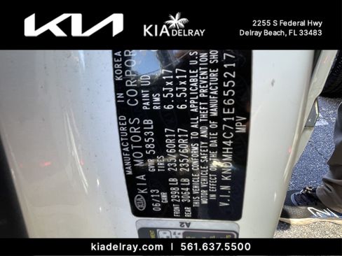 Used 2014 Kia Sedona EX w/ Luxury Package image 10