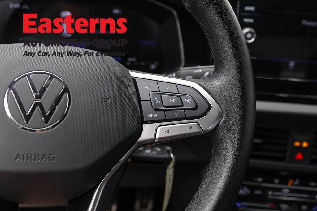 Used 2025 Volkswagen Jetta Sport FWD image 18