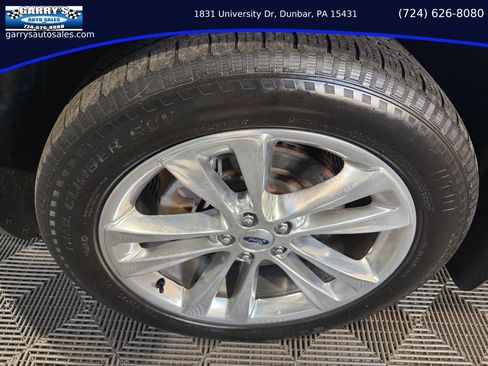 Used 2018 Ford Explorer Limited w/ Equipment Group 301A image 11