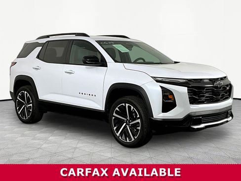 Used 2026 Chevrolet Equinox RS FWD image 3