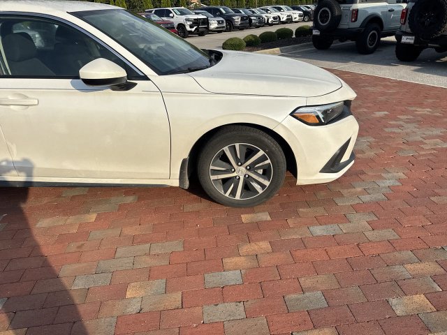 Used 2023 Honda Civic LX image 17