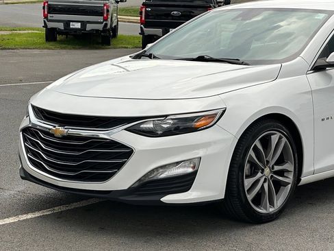 Used 2023 Chevrolet Malibu LT FWD image 35