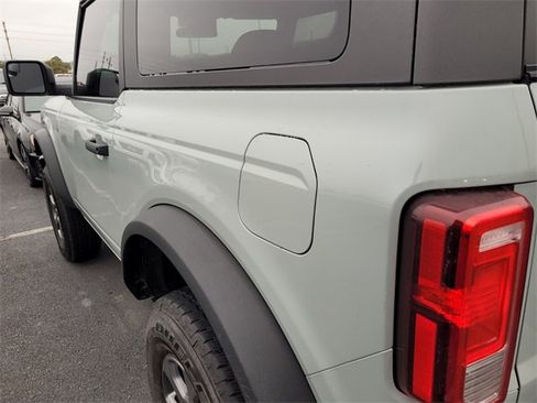 Used 2023 Ford Bronco Big Bend image 5