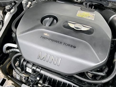 Used 2015 MINI Cooper 2-Door Hardtop image 32