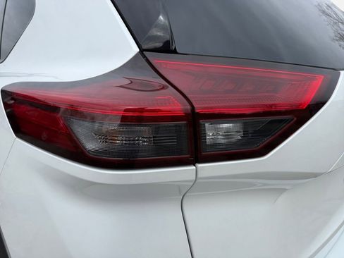 New 2026 Nissan Rogue SV image 21