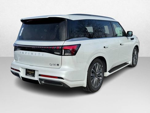 New 2026 INFINITI QX80 Luxe w/ Cargo Package image 3