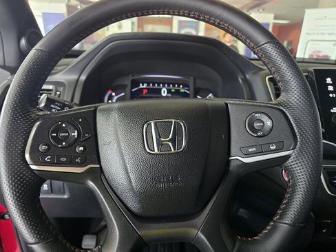 Used 2022 Honda Passport TrailSport image 32