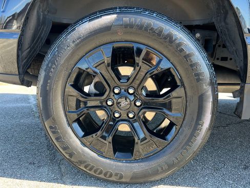 Certified 2023 Ford F150 XLT w/ Equipment Group 302A High image 22