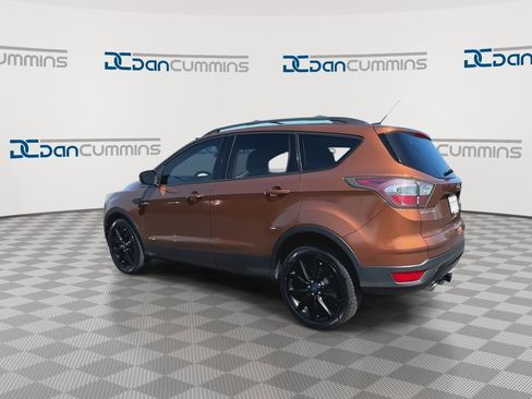 Used 2017 Ford Escape Titanium AWD/4WD image 6