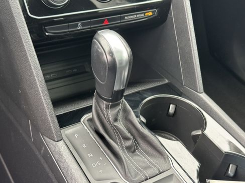 Used 2022 Volkswagen Atlas SE w/ Panoramic Sunroof Package image 26