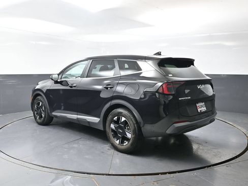 Used 2026 Kia Sportage LX FWD image 12