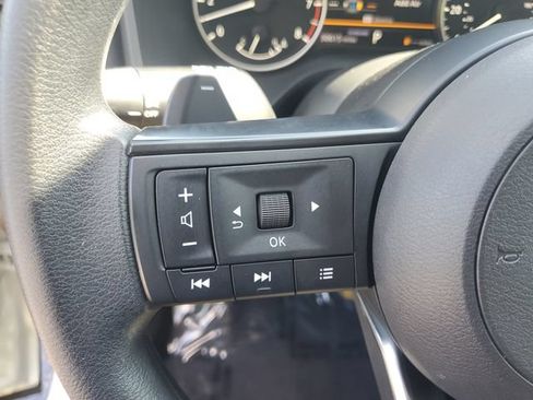 Used 2023 Nissan Rogue S FWD image 16