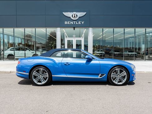 Used 2020 Bentley Continental GT AWD/4WD image 14