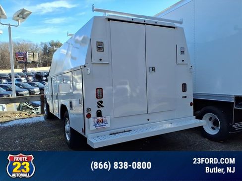 New 2026 Ford E-350 and Econoline 350 Super Duty w/ Power Equipment Group RWD image 3