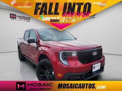 New 2025 Ford Maverick Lariat w/ Black Appearance Package