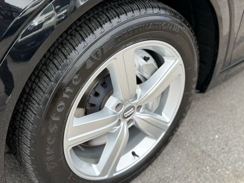 Used 2019 Audi e-tron Premium Plus image 93