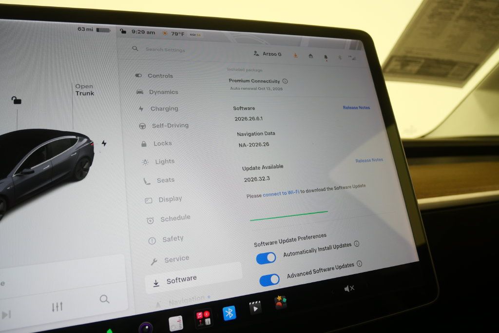 Used 2018 Tesla Model 3 Long Range RWD image 14