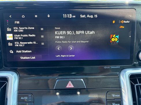 Used 2023 Kia Sorento SX AWD/4WD image 18
