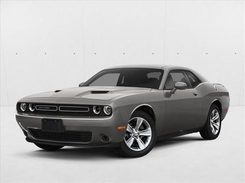 Used 2019 Dodge Challenger SXT w/ Driver Convenience Group AWD/4WD image 1