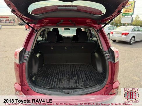 Used 2018 Toyota RAV4 LE w/ All Weather Liner Package FWD image 13